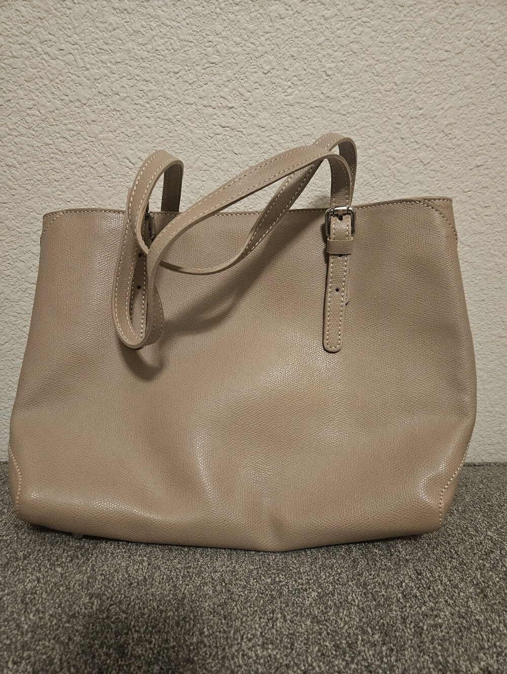 Euc Claudia Frenzy Tote Bag
